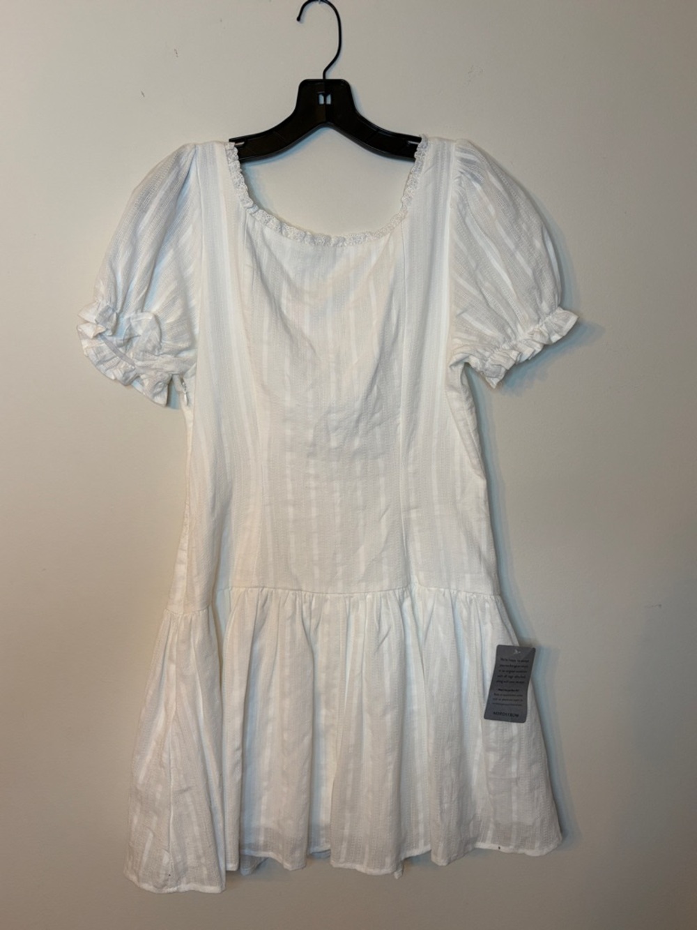Lush White Puff Sleeve Milk-Maid Mini Dress- NWT- Size M - Picture 4 of 5